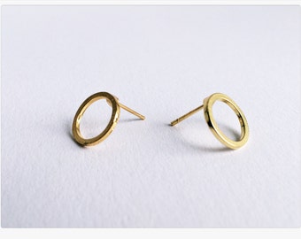 Circle earrings gold, circle of life, dot, minimalsim, minimal chic, filigree jewelry