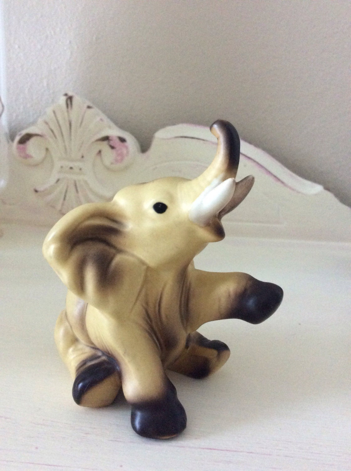 lefton elephant figurine