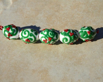 Handmade Lampwork Beads SALE Christmas Holly Holiday Artisan beads Generationslampwork SRA