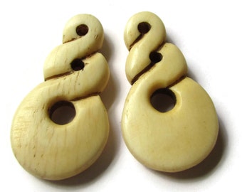 2 29mm Double Sided Eternity Beads Carved Bone Pendants Large Beads Ivory Bone Beads Eternity Drops Eternity Pendants Destash Beads
