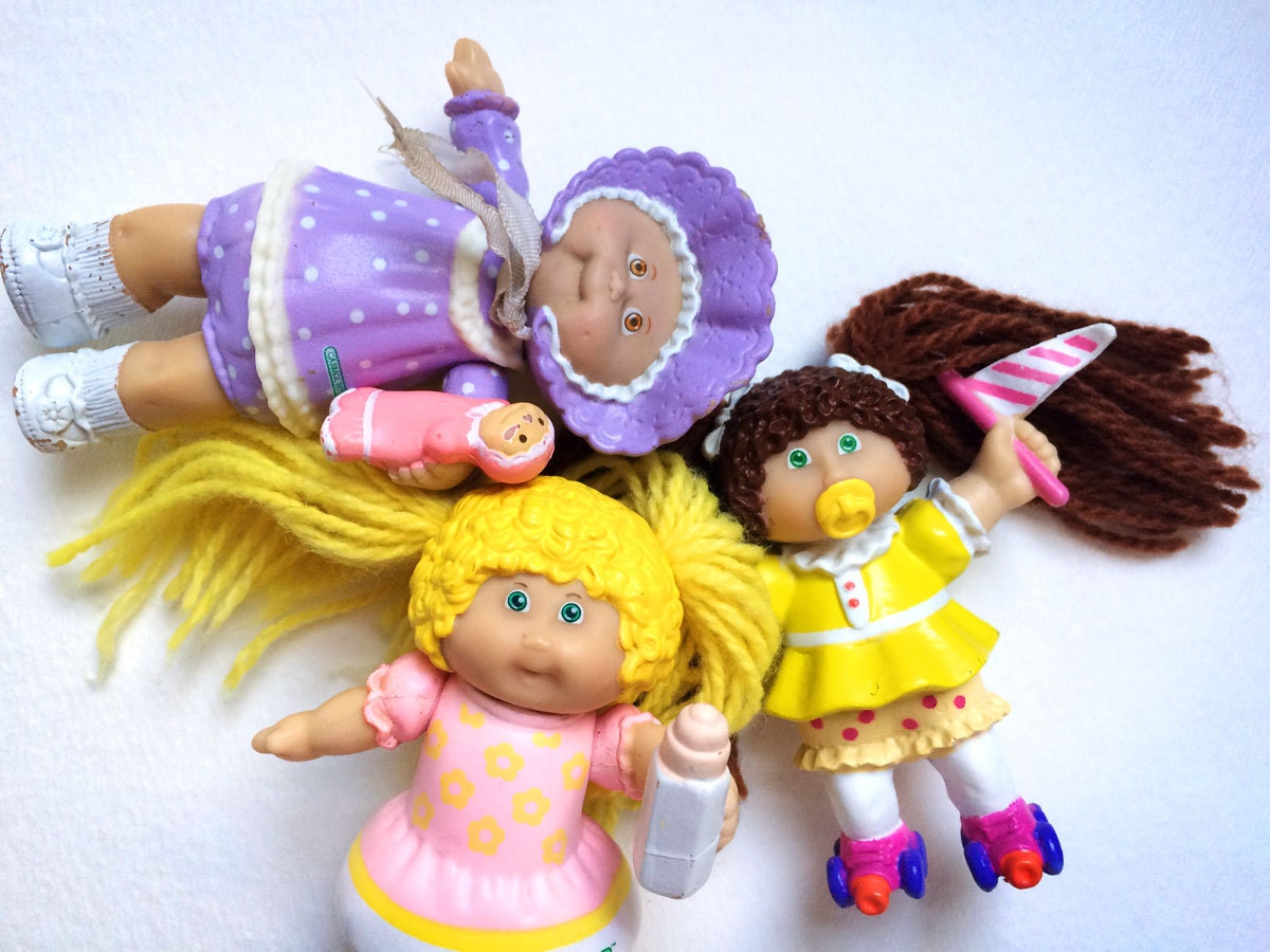 cabbage patch kids figurines