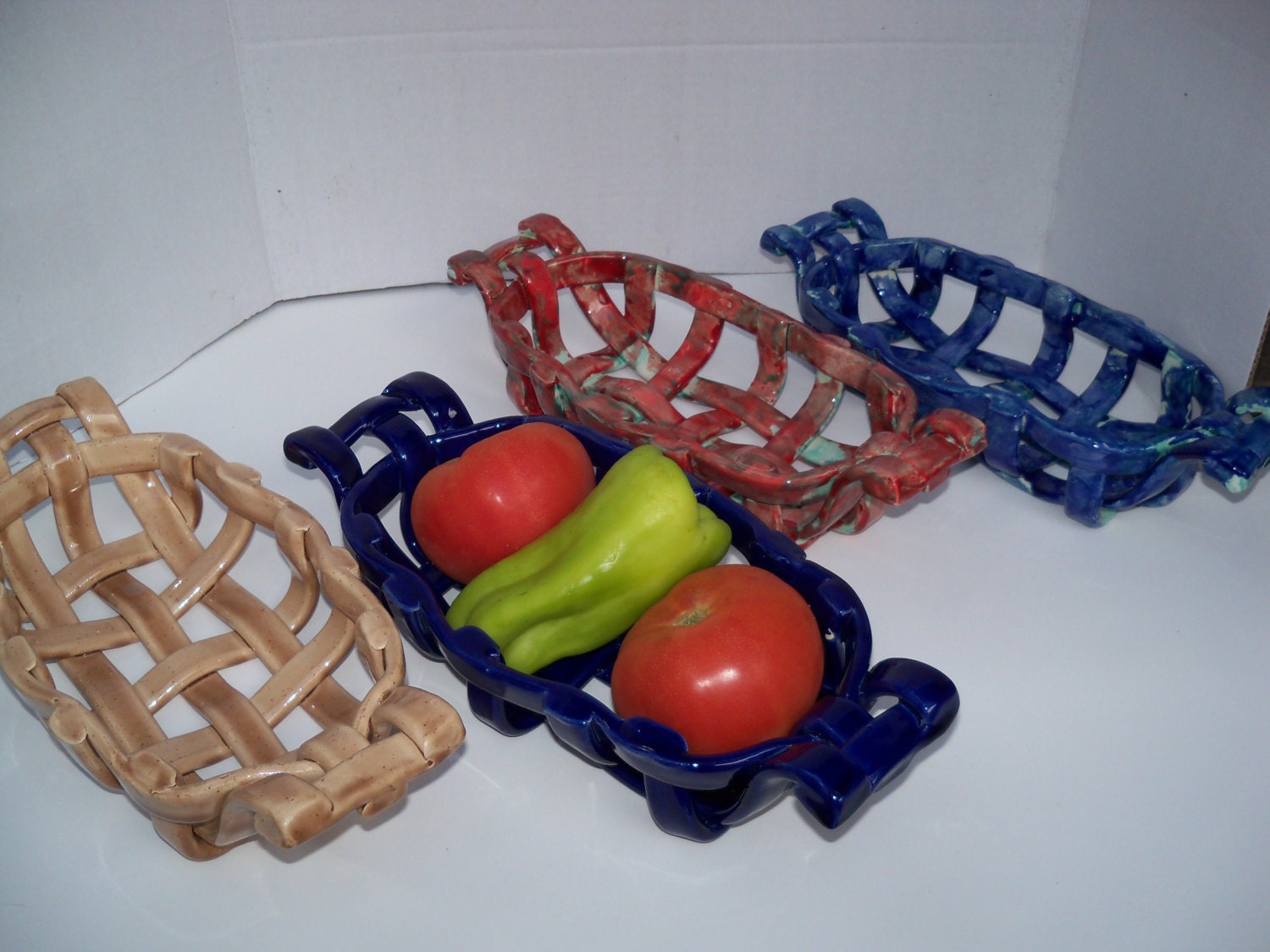 Rectangular ceramic basket with handles pottery bowl with