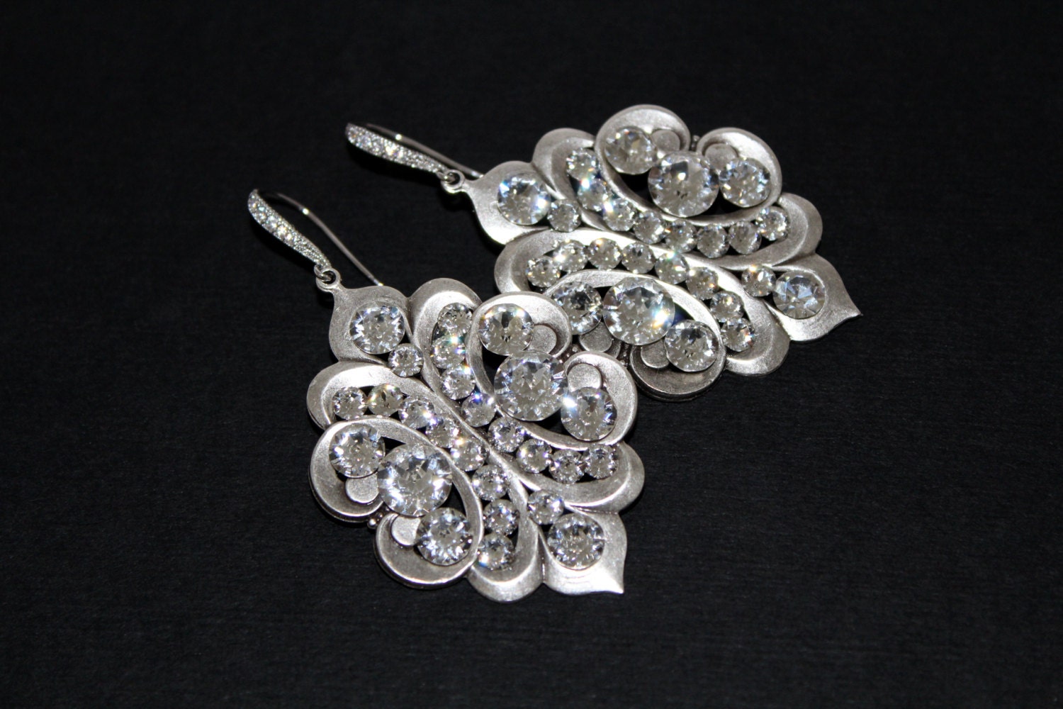 Crystal Bridal earrings Vintage style Wedding earrings
