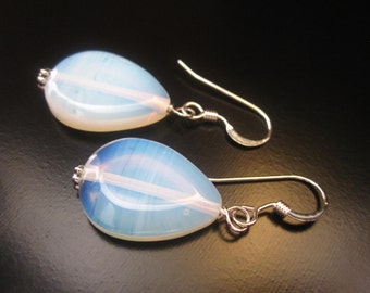 SE459 White Opalite Gold Drop Earrings main image 1