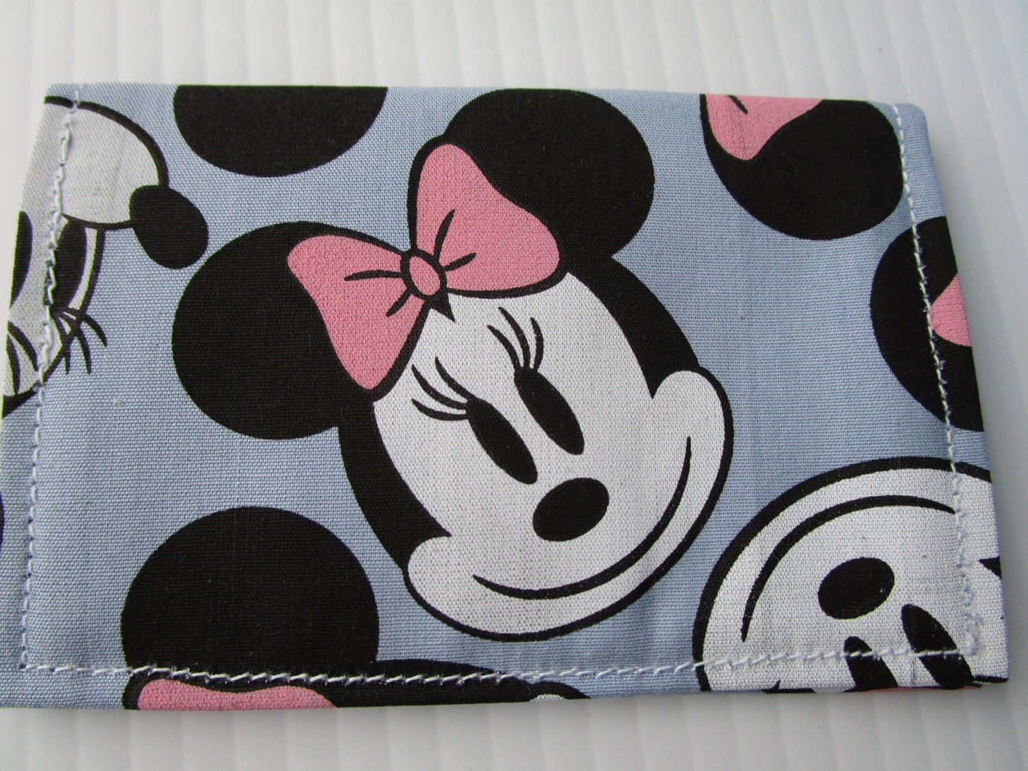 Minnie Mouse Wallet Disney Pass Holder Credit Card Wallet