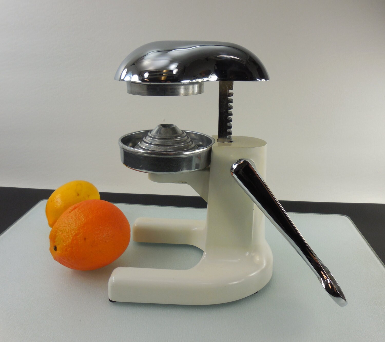Ramcon Orange Citrus Juicer Manual Hand Lever Action White