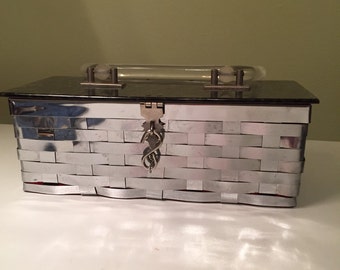 Vintage 50s Dorset Rex Silver Tone Metal Basket Purse Lucite Lid