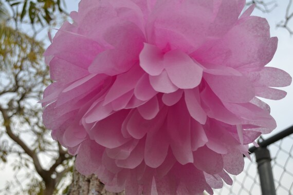 Pom pom 18 inches / tissue paper flowers/ pom pom flowers/paper pom poms DIY/ Tissue paper flower to decorate parties and nurseries Il_570xn