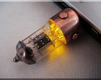 8/16/32/64/128GB ORANGE Pentode radio Vacuum tube Usb flash drive stick. Steampunk/Fallout style  !!! Stand and Shipping for FREE!!!