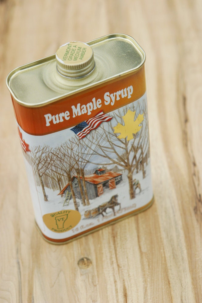 Vintage VERMONT Maple Syrup Tin Can Very Unique Looking