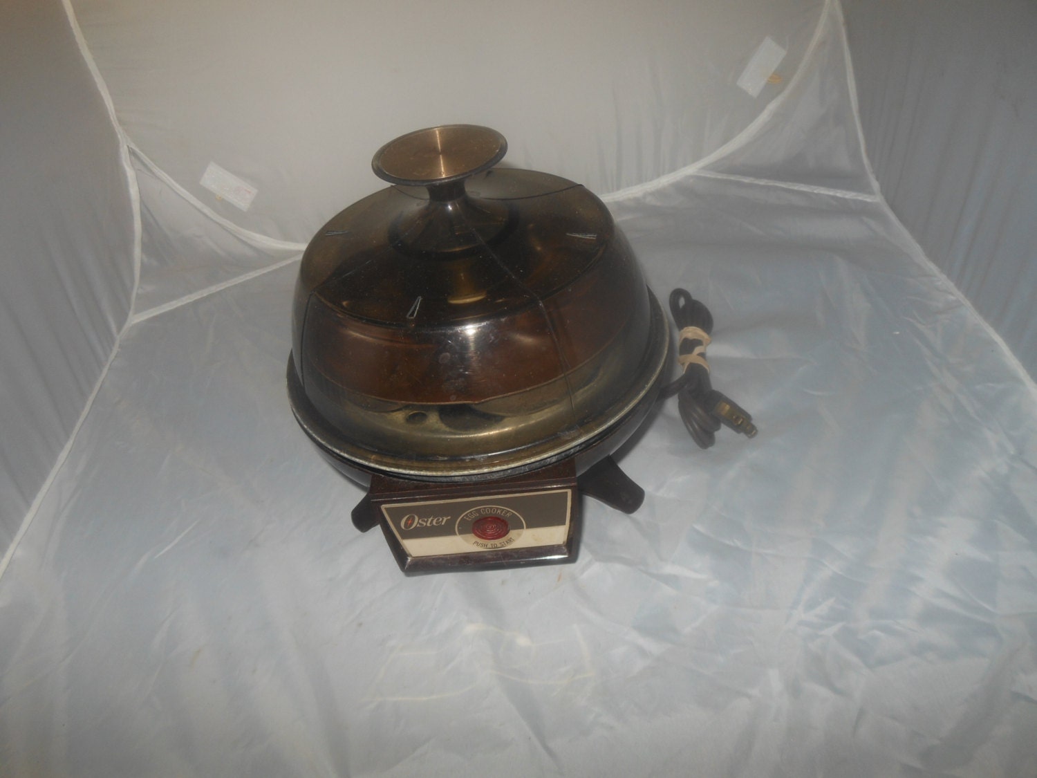 oster automatic egg cooker Model 581 egg cooker 4 egg