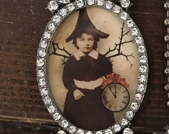 Witch with clock picture frame necklace