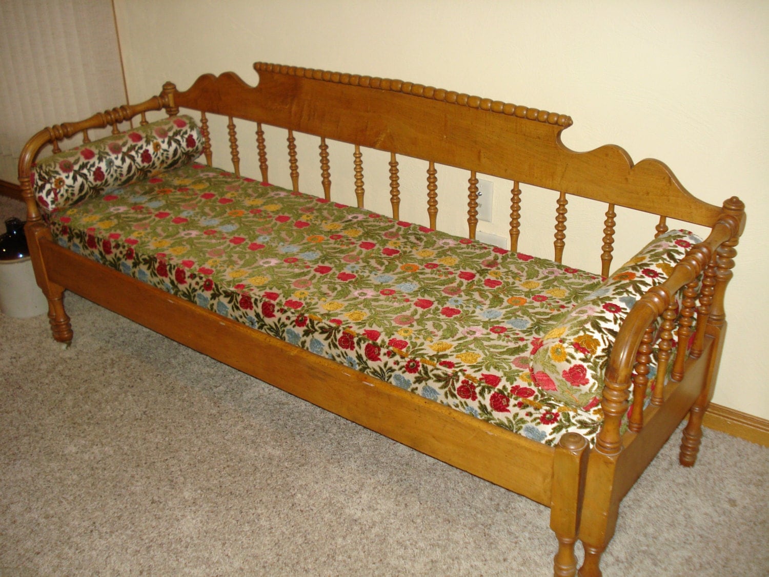 Vintage Antique Daybed Antique Spindle Type by HighRidgeTreasures