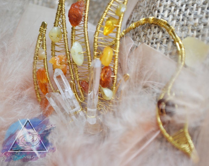 Ear cuff "Golden Bird" | Brass ear cuff, birdie, bird jewelry, crystals jewelry, crystal earcuff