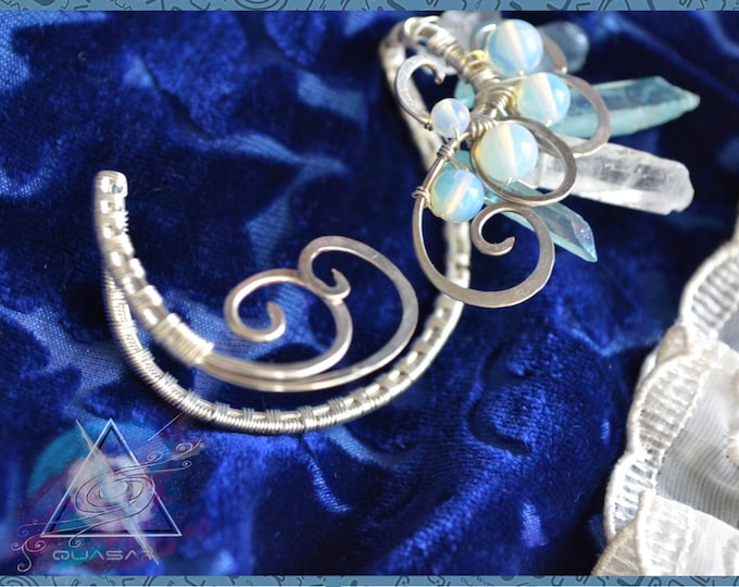 Ear cuff "Ice on the Moon" | moonstone jewelry, moonlight, crysrals quartz, crystal ear cuff, magic crystals, boho, elfique, elf ear cuff