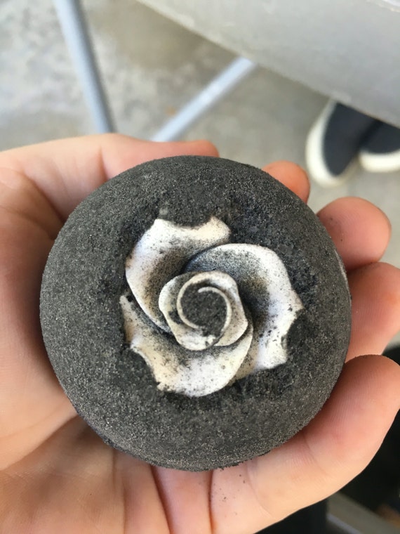 Charcoal Bath Bomb by KayleesCraftStoreUS on Etsy