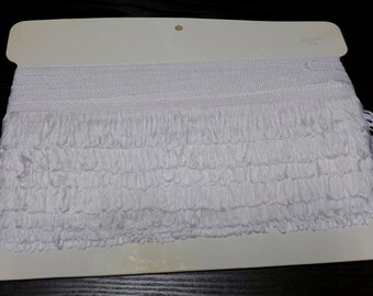 White Looped Fringing 5cm wide 25m cards