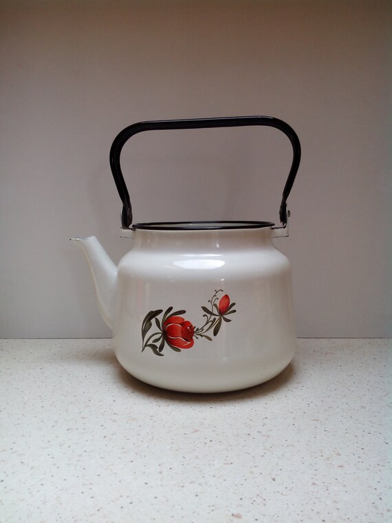 Vintage white enamel water tea kettle enamelware lidded