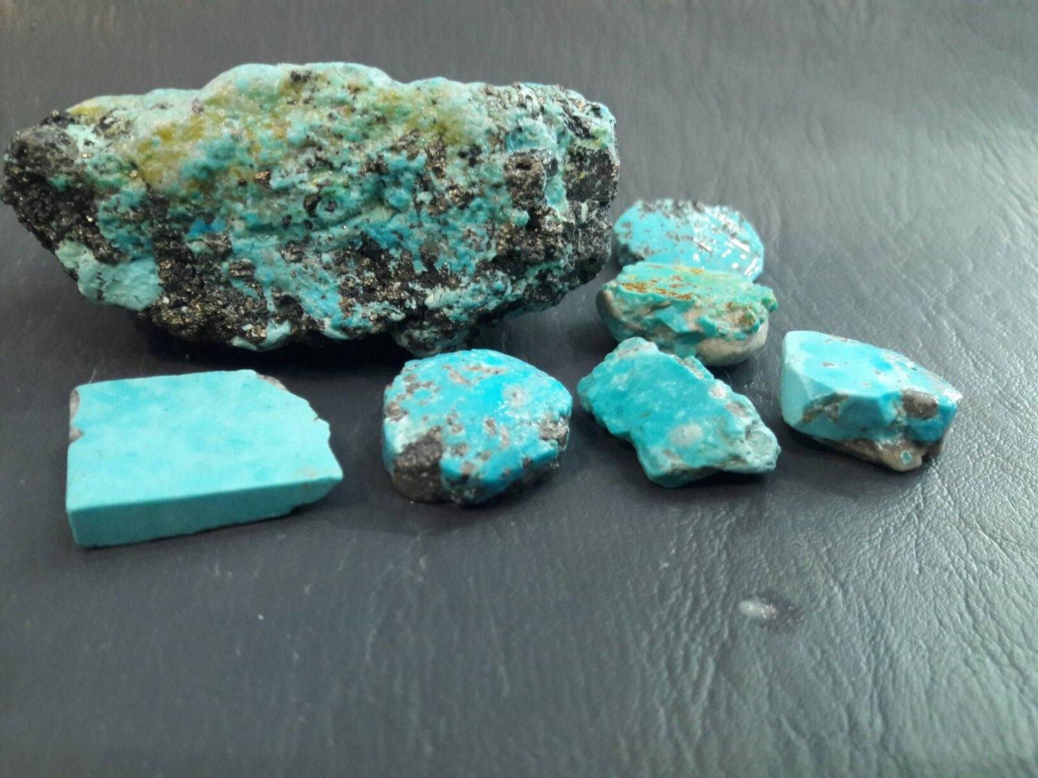 PERSIAN TURQUOISE 1000 cts Natural by Ancientbeadsantiques on Etsy