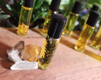 Roll-on Aromatherapy Perfume Oils • Alcohol, Toxin and Cruelty Free • Pure Essentials Oils blended with nourishing Jojoba • 10mL