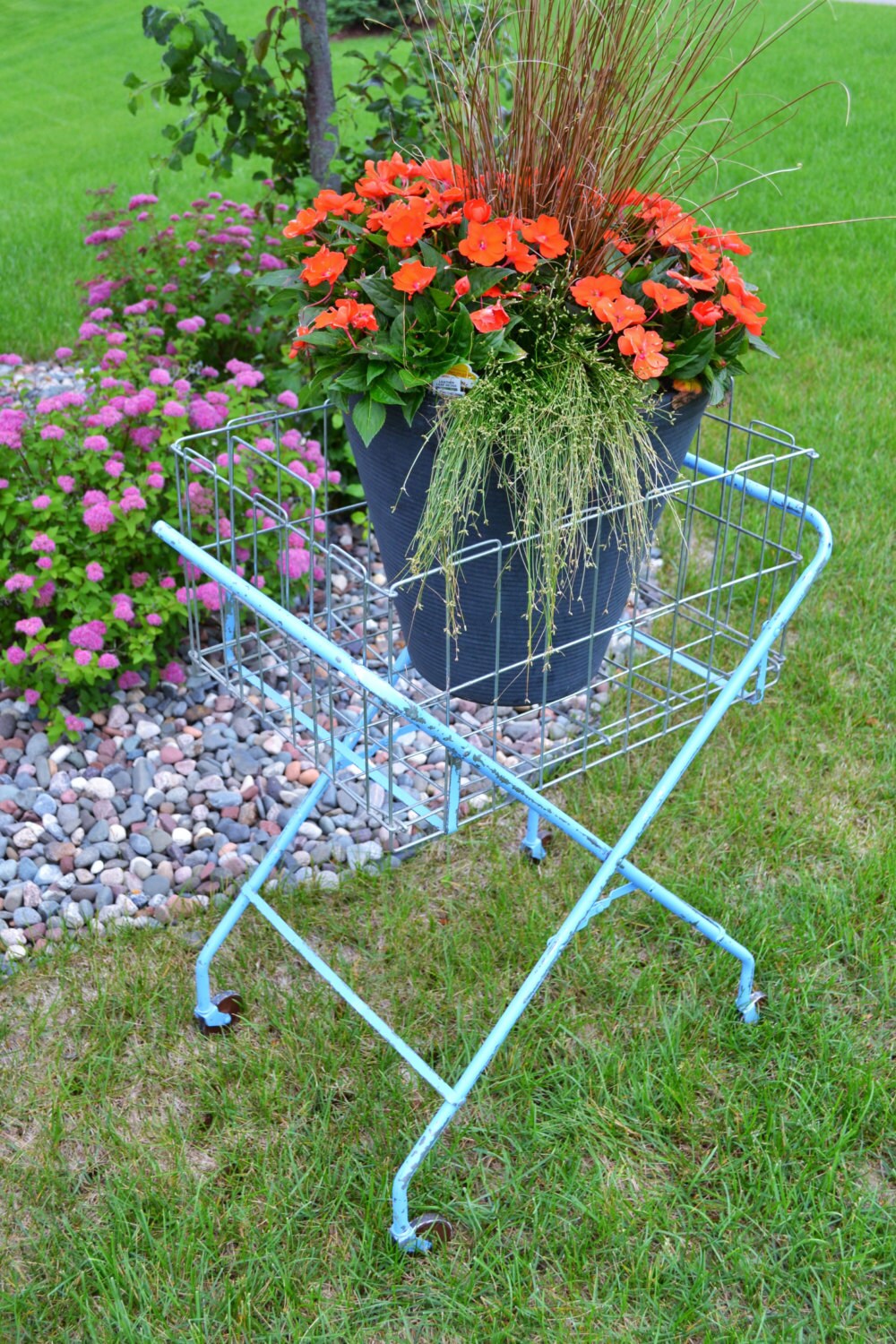 Vintage Laundry Cart Rolling Laundry Cart with Blue Stand