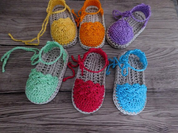 Crochet sandalias de bebé patrón, alpargata de bebé, ganchillo patrón alpargata N.104