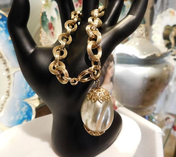 Charm Bracelet Faux Pearl GERMANY Gold Chain Link Bracelet 1960s 60s Mid Century Vintage Wedding Bride Bridal Spring Summer Prom Dance