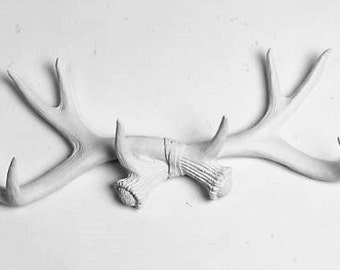 Deer Antler Decor - Necklace Holder - Jewelry Organizer - Jewelry Holder - Deer Antlers Rack, Hunting Decor, Rustic Wall Decor, Faux Antlers
