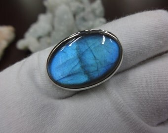 Blue Labradorite Ring in 925 Sterling silver US Size '6.5'