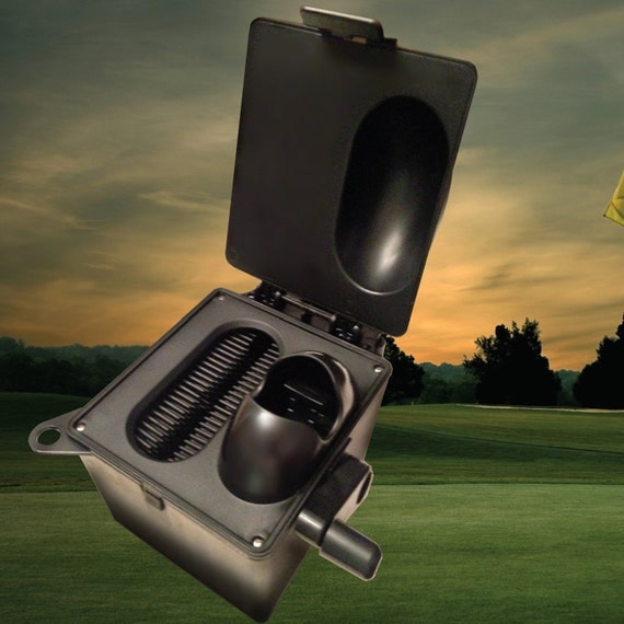 Dual Clean Advantage Portable Golf Ball Washer & by KelMarGolf