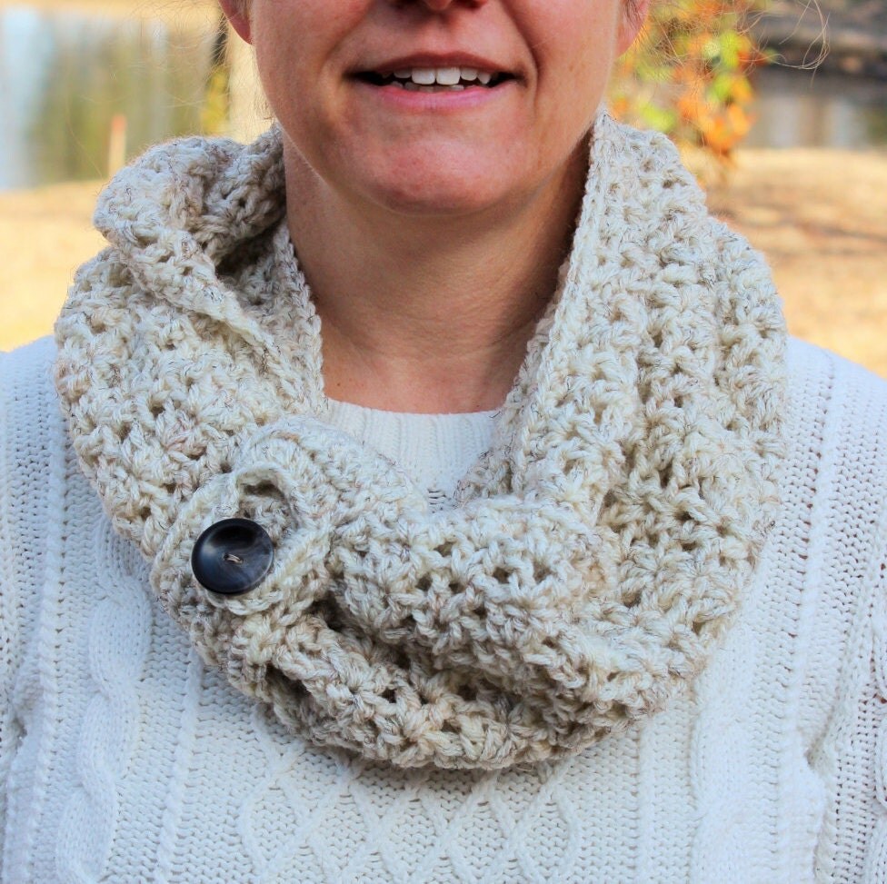 CROCHET PATTERN button scarf Women Infinity Scarf Crochet