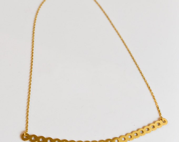 Bronze gold plated necklace Circle of life pendant Circles in a row Minimal Karma Circle necklace Eternity Necklace Gold Circle Necklace