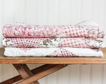SALE - Baby Quilt - Baby Girl Quilt - Windsor Lane - Crib Quilt - READY-2-SHIP - Homemade Quilt