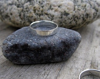 Sterling Midi Ring 4mm - Child's Ring in Solid Sterling Silver - Minimalist - Pinky Ring