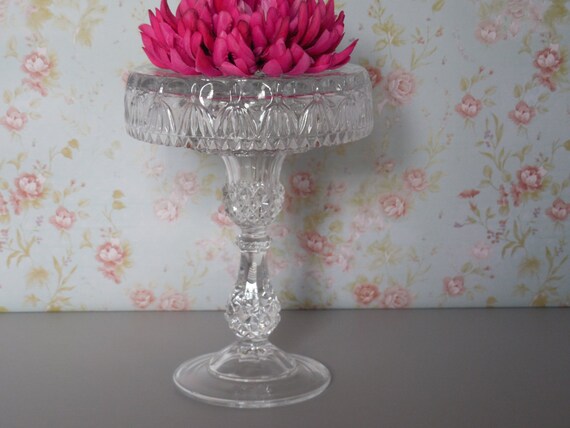 6 inch Cake stand / Crystal cake stand / Vintage Pedestal