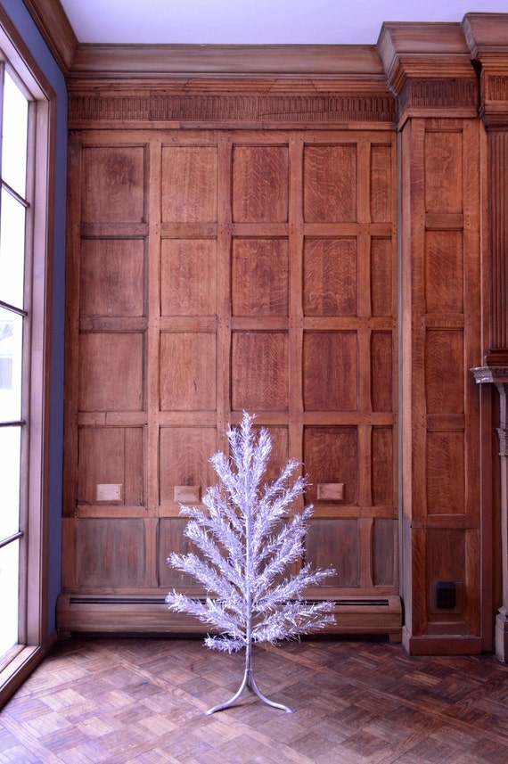 vintage aluminum christmas tree small aluminum tree silver vintage aluminum christmas tree small aluminum tree silver