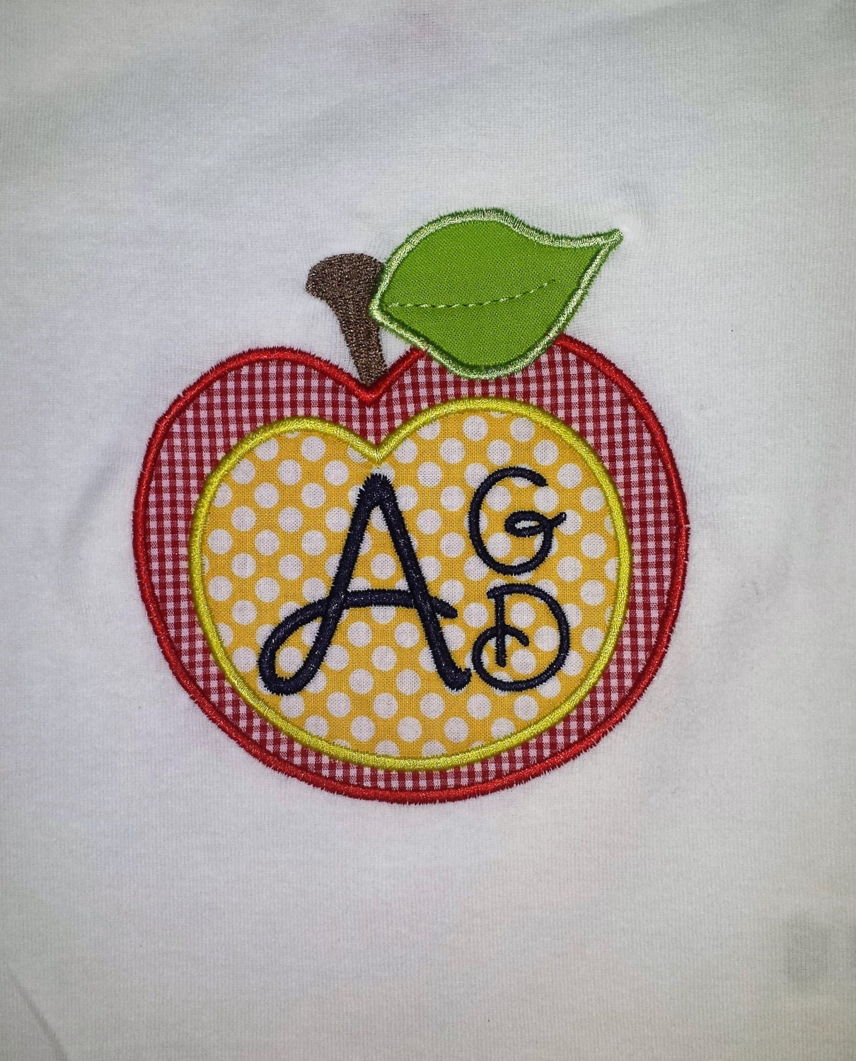 tee apple