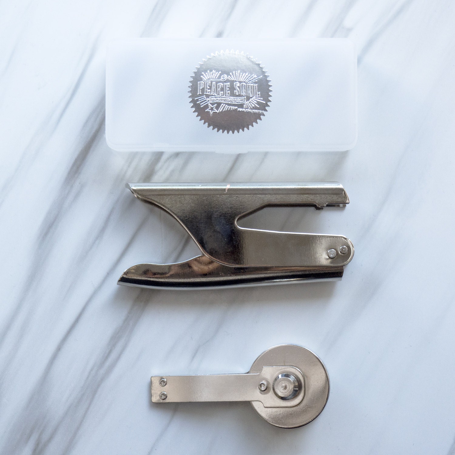 Handheld Custom Paper Embosser leather embosser return