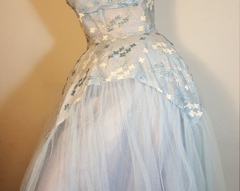 FREE SHIPPING 1950 strapless tulle party dress