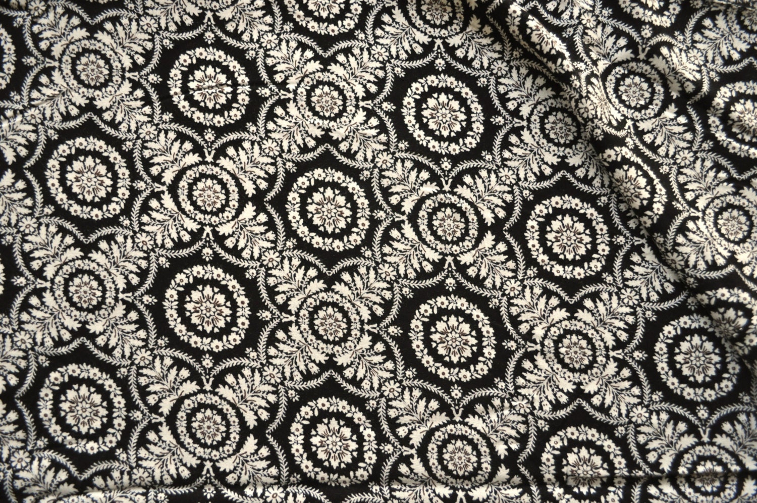 Monochromatic rayon fabric soft rayon fabric sold by the yard