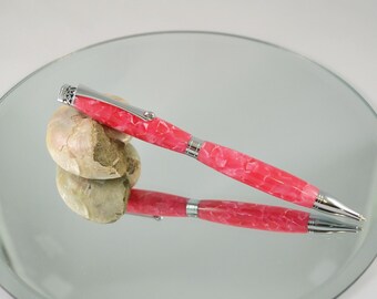 Slim Style Pen with a Feminine Flair