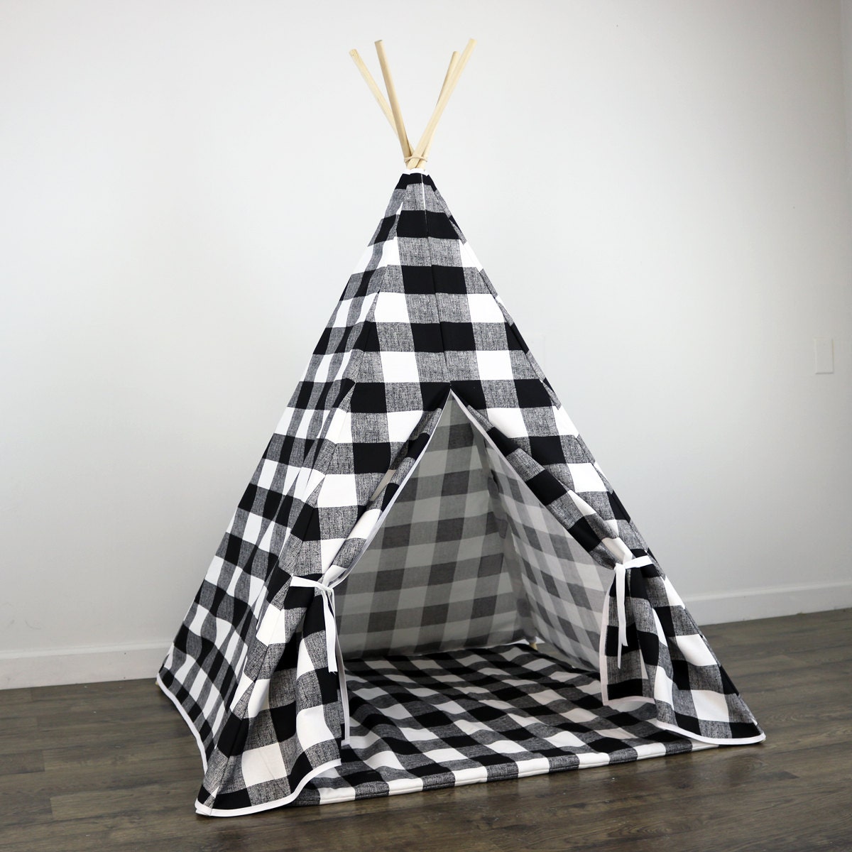 Kids Play Teepee and Play Mat in Black and White Buffalo Plaid