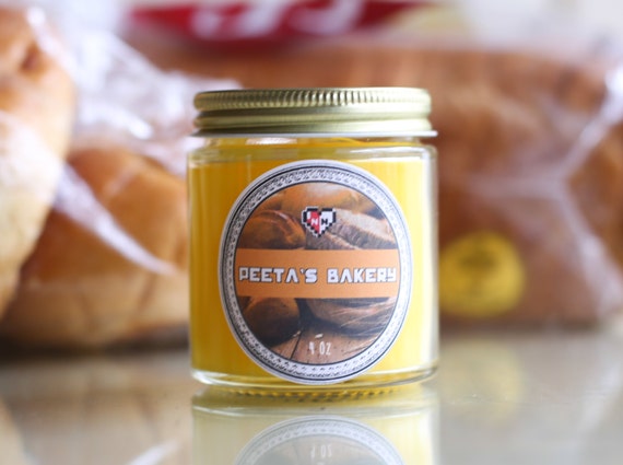Peeta's Bakery Hunger Games Soy Candle (4 oz)