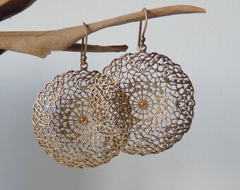 SALE, Filigree Brass Dangle Earrings Vintage Brass Gold Shield Dangle,Pierced Filigree Dangle Drop Earrings, Big Round Shield Retro Earrings