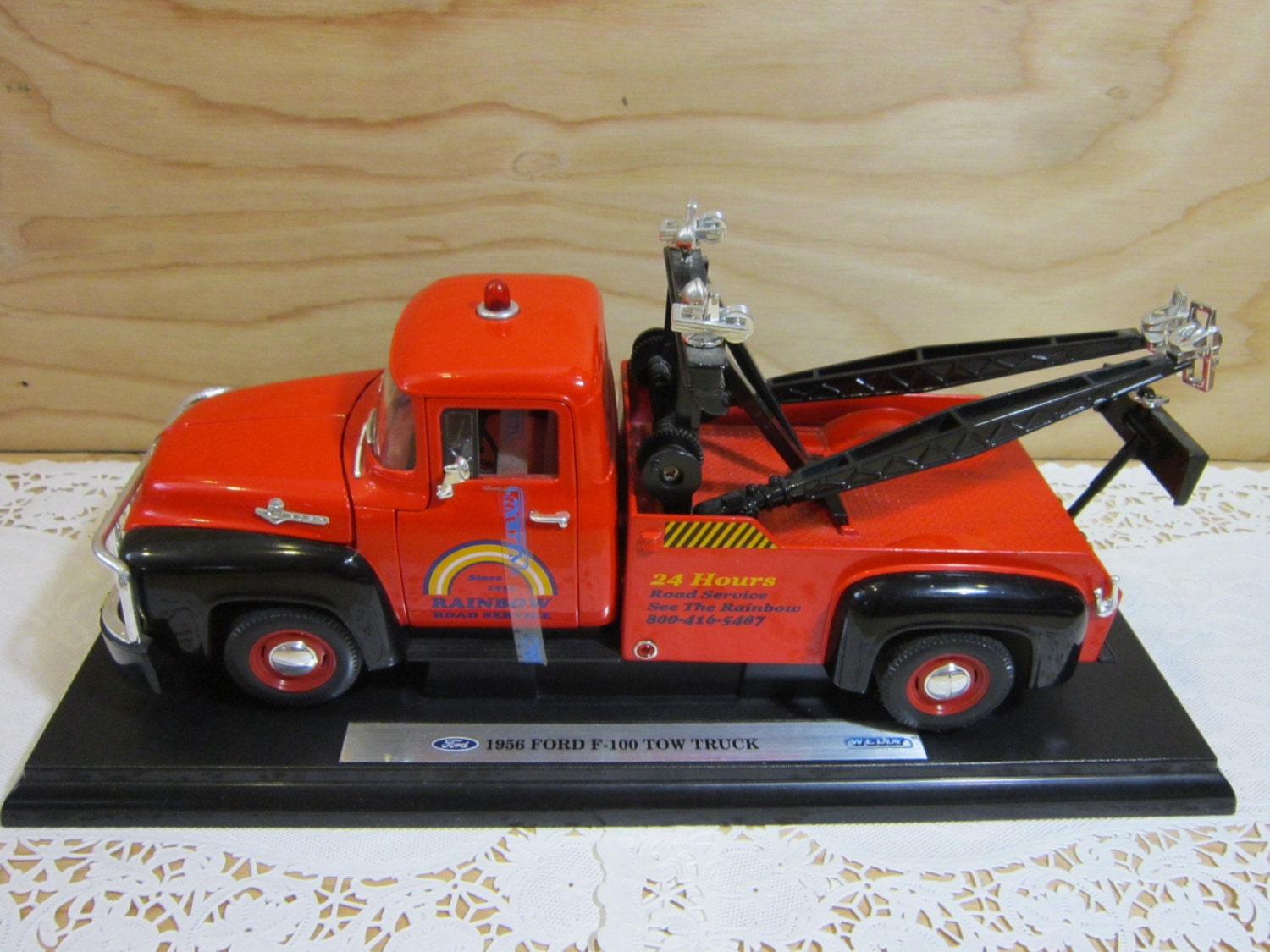 Collectible Welly 1956 Ford F 100 Tow Truck 118 Scale Die 8419