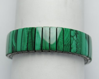 Malachite bracelet, extensible bracelet, boho bracelet, vintage bracelet, vintage jewelry, malachite jewelry, green stone, malachite stone