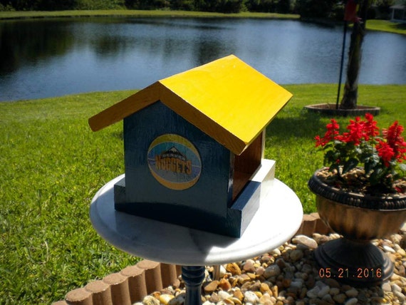 denver nuggets wood bird feeder nba by sportsteambirdfeeder denver nuggets wood bird feeder nba by sportsteambirdfeeder