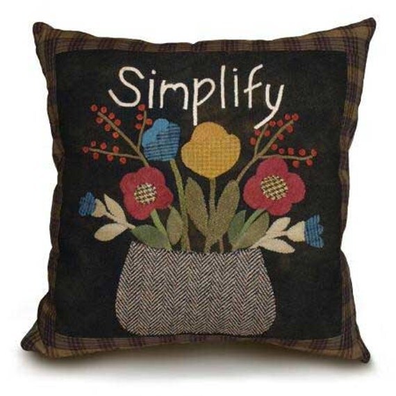 Primitive Wool Applique PATTERN Simplify Pillow GM