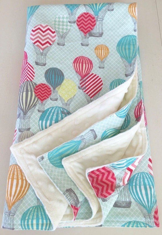 Baby blanketHot air balloon baby blanketbaby girl
