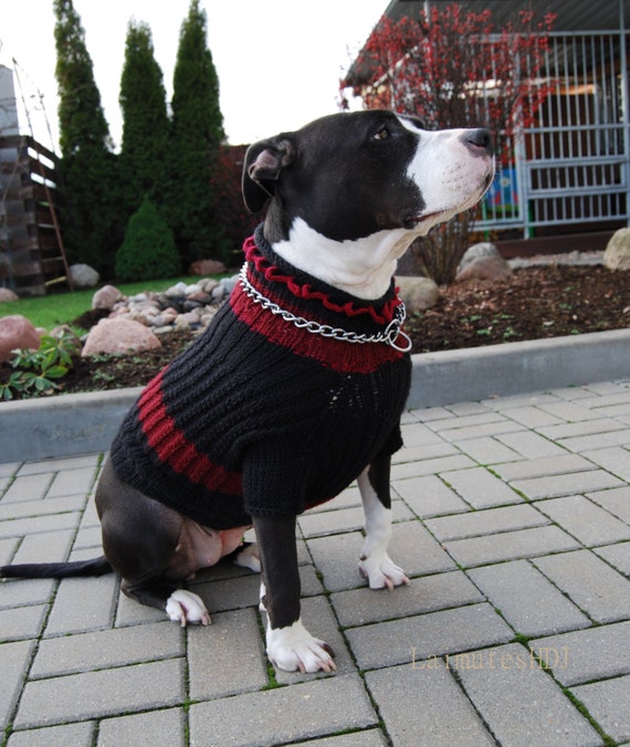 Large dog sweater XL size Black Sweater for Dogs by LaimutesHDJ